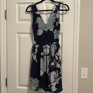Blue floral v neck dress
